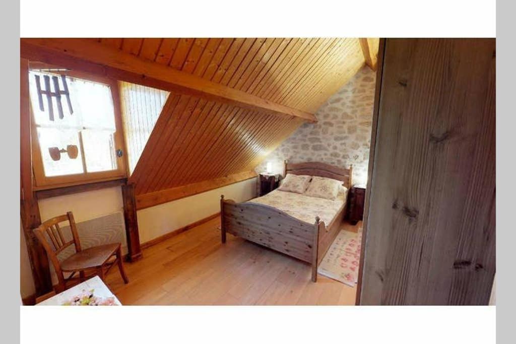 La Grange De Salvaneix Gite Pour 15 Personnes 7 Chambres Avec 6 Sdb-6Wc Sarran Dış mekan fotoğraf