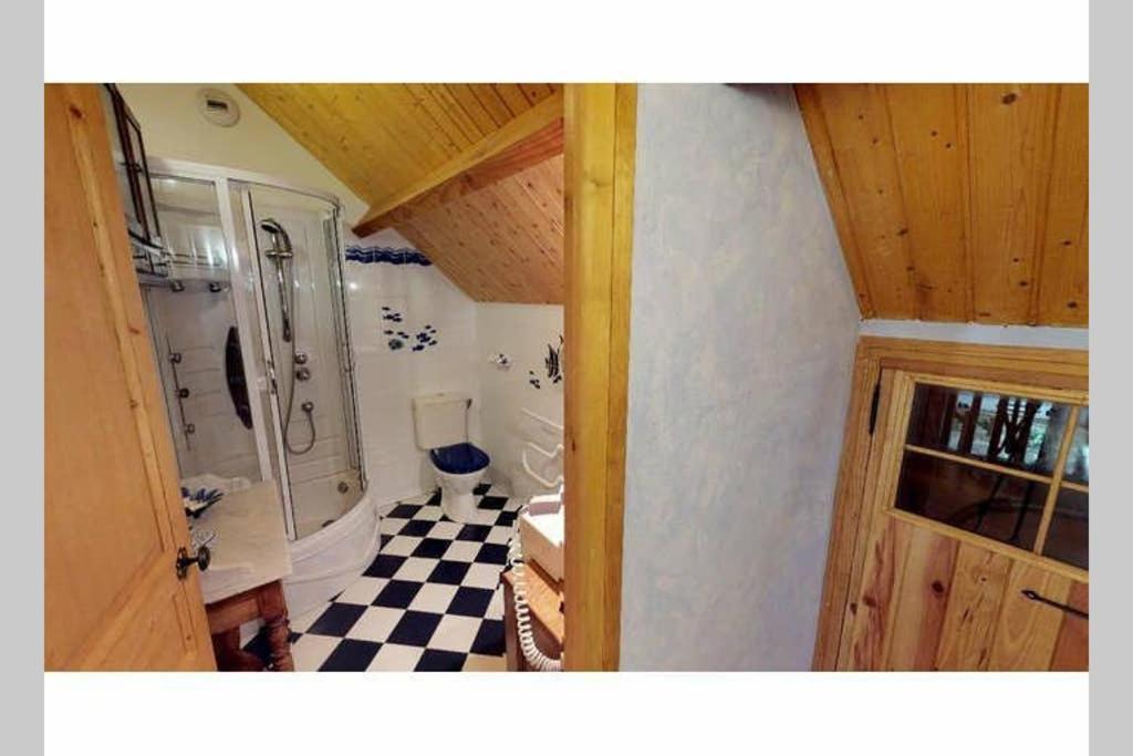 La Grange De Salvaneix Gite Pour 15 Personnes 7 Chambres Avec 6 Sdb-6Wc Sarran Dış mekan fotoğraf