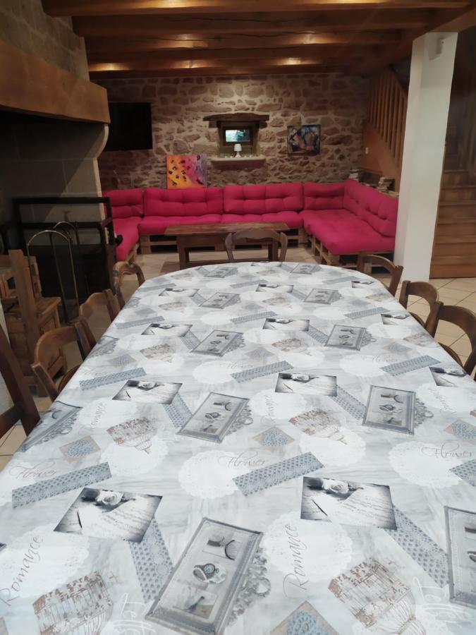 La Grange De Salvaneix Gite Pour 15 Personnes 7 Chambres Avec 6 Sdb-6Wc Sarran Dış mekan fotoğraf